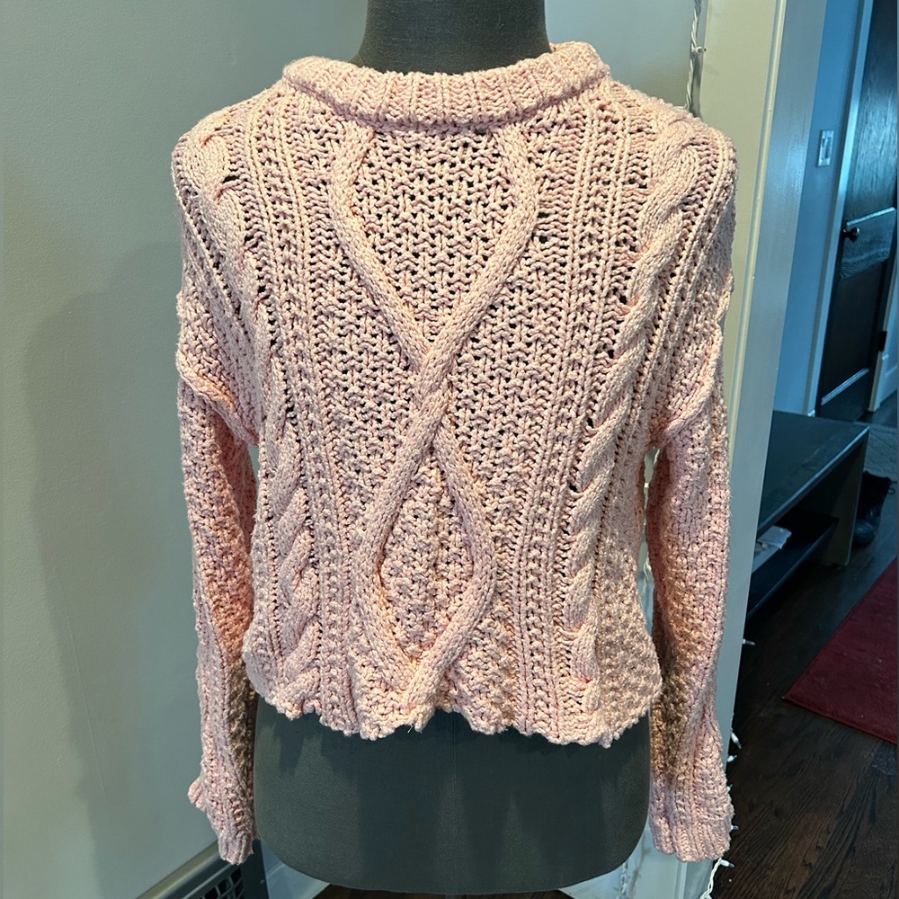 Free People Pink Cable Knit Cropped Sweater Medium